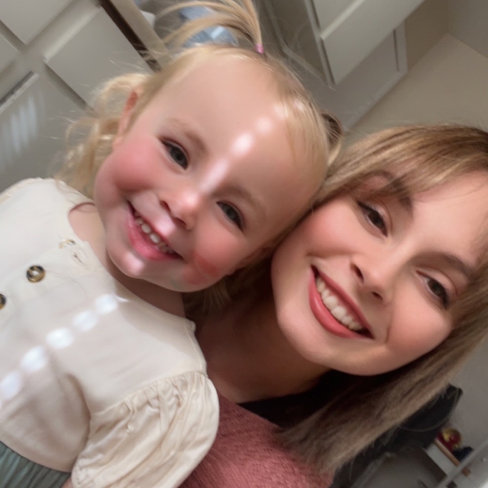 Meet your Posher, Noelle